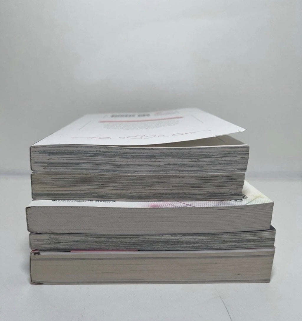 Yuri Manga Bundle of One-Shots / Anthologies